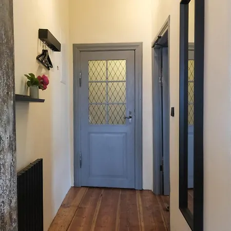 Altstadt In Mit Balkon Und Kunstgarten Appartement